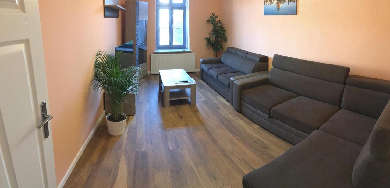 Apartament Kleopatra Gniezno Kültér fotó