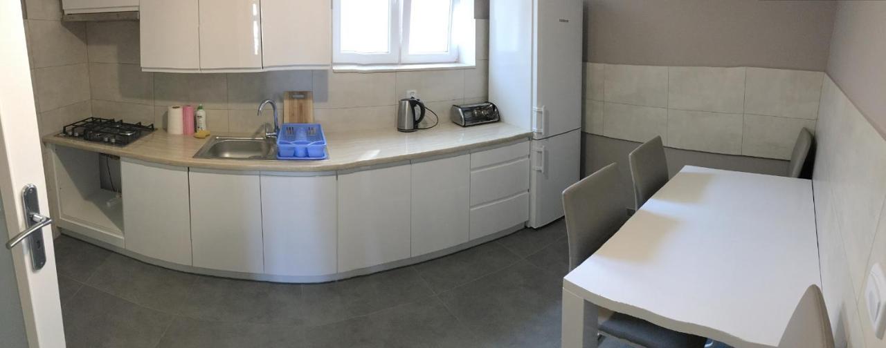 Apartament Kleopatra Gniezno Kültér fotó